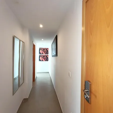Apartamentos Marina Suites Grao de Castellon Exterior photo